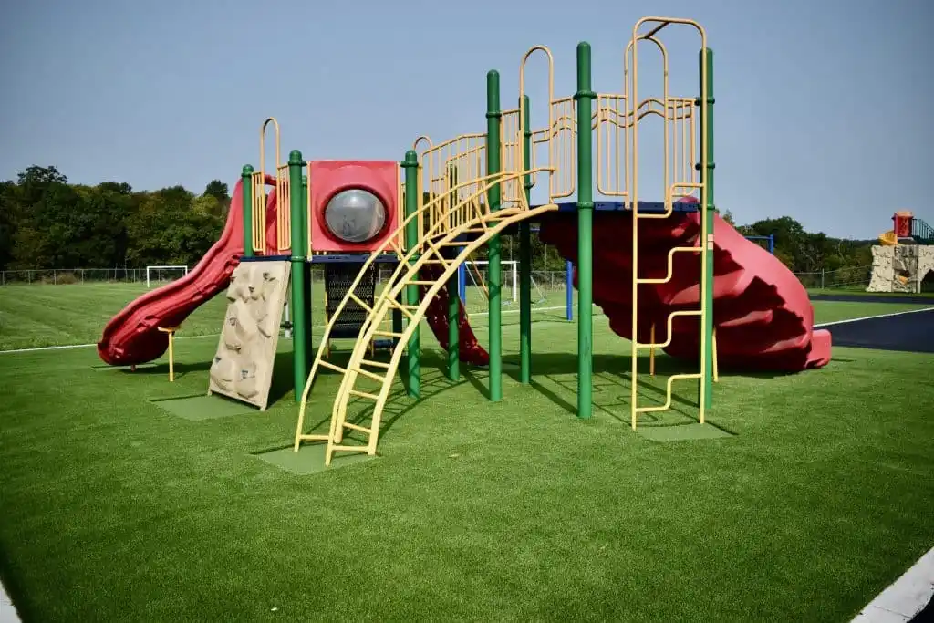 playground turf installers FL